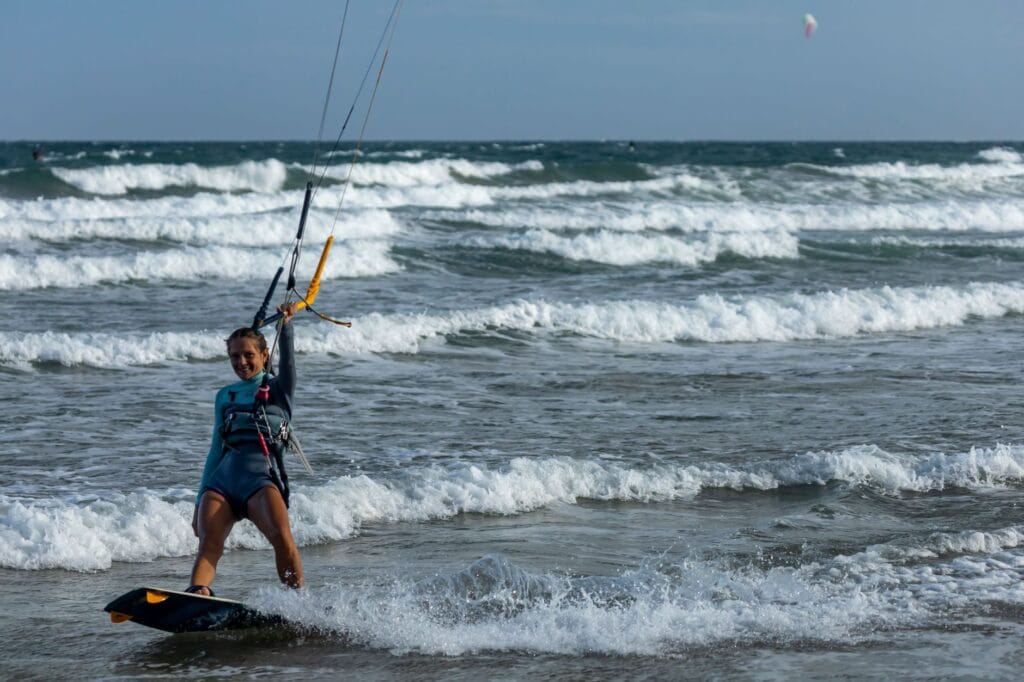 Wielka Plaża (Velika Plaža) w Ulcinju: 13 km piasku, kitesurfing i noclegi w Czarnogórze